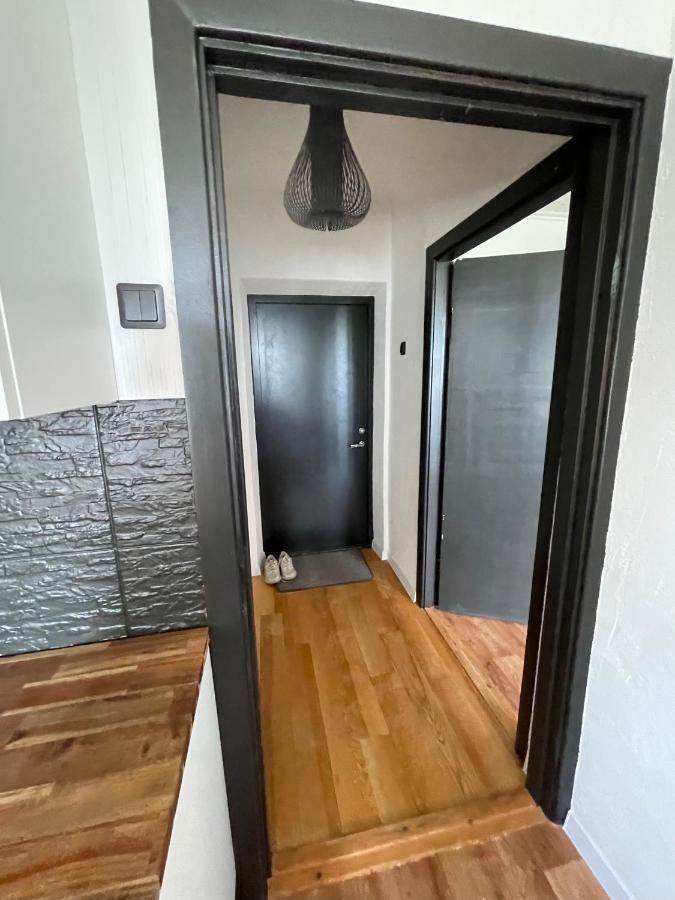 Nice Apartment In มาร์ตู ภายนอก รูปภาพ